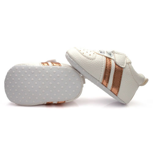 Baby Boy Sneakers Wit met Gouden Strepen