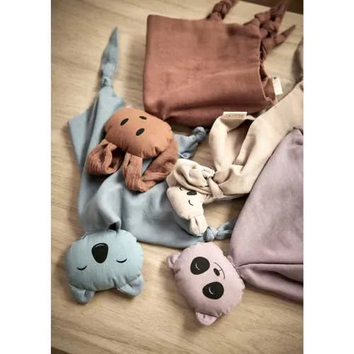 Cadeaubox samenstellen | nuuroo Arie Knuffeldoek Woodrose (vanaf €16)