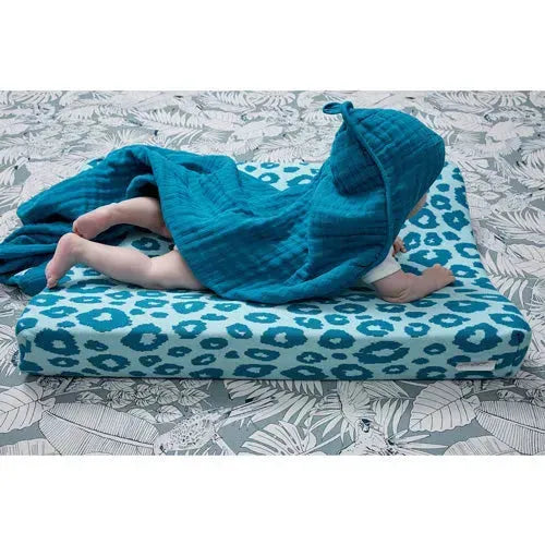 Meyco hydrofiele badcape - Petrol/Sea blue 90x90cm - Tiny Giggles