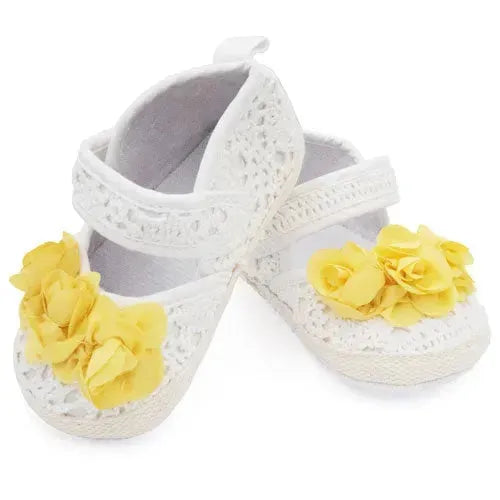 Baby schoenen wit met gele bloem - Tiny Giggles